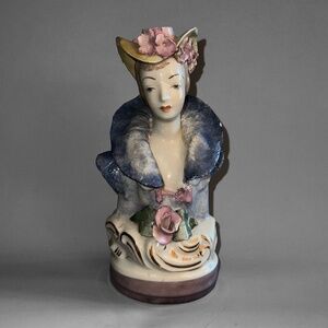 Victorian "Lady Roses" Mini Bust